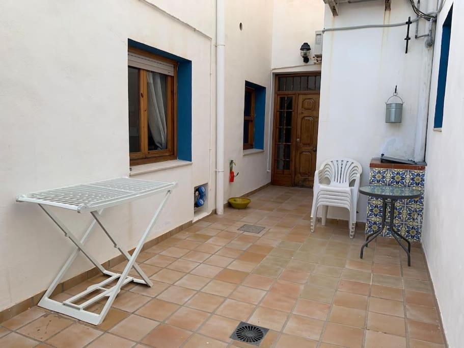 Ca Corrales: Como En La Playa, Pero En El Pueblo Calp Extérieur photo