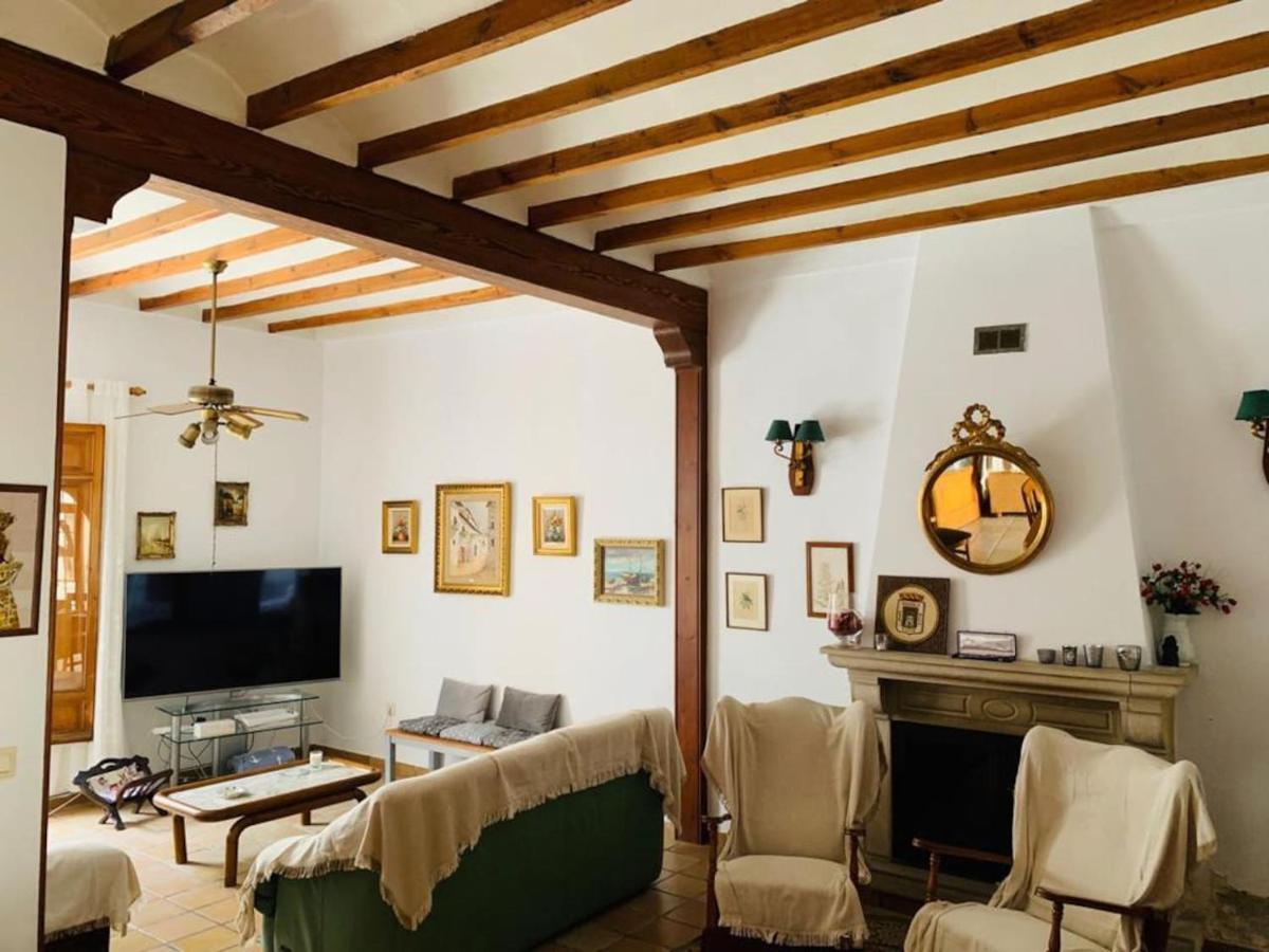 Ca Corrales: Como En La Playa, Pero En El Pueblo Calp Extérieur photo